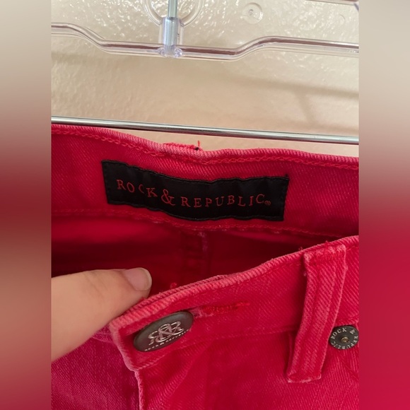 ✨Women’s Rock & Republic Red Jeans Size 2 - Picture 6 of 14
